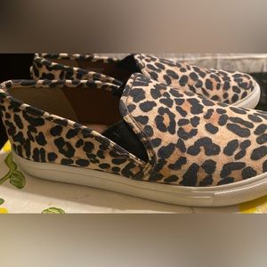 Cheetah print Steve Madden shoes